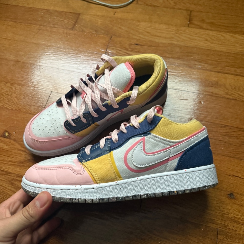 Girls Jordan 1 Low SE Multi Canvas Shoes